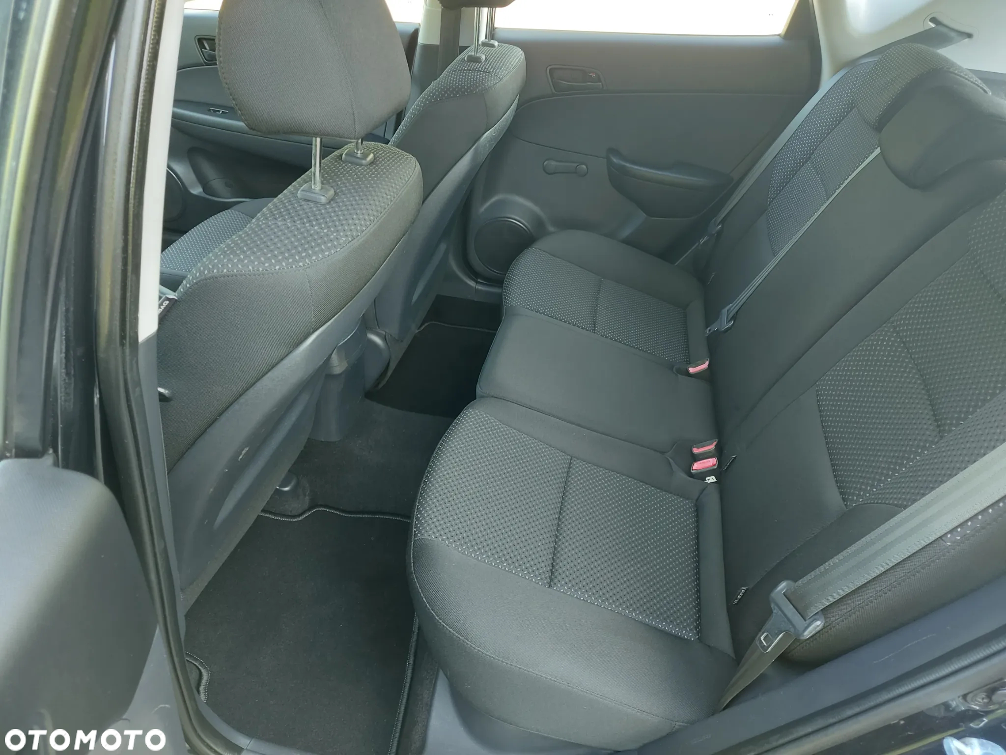 Hyundai i30 1.4 Classic + - 6