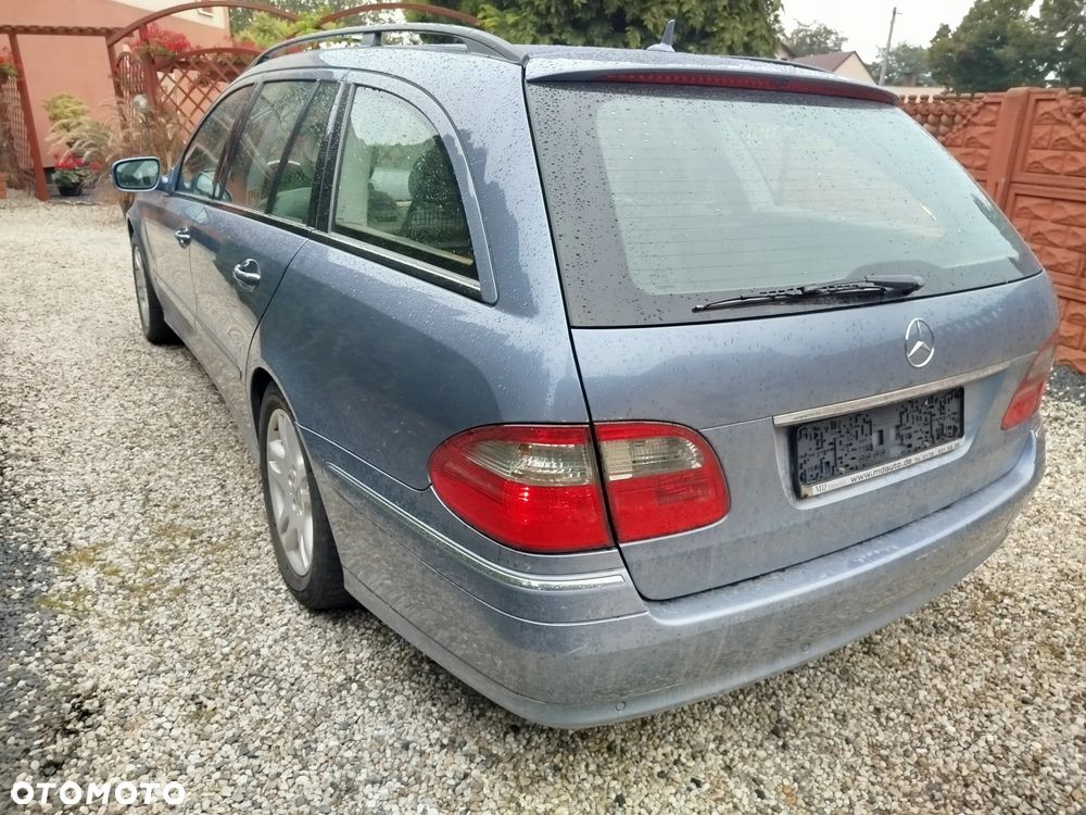 Mercedes-Benz Klasa E 220 T CDI Automatik Classic - 10