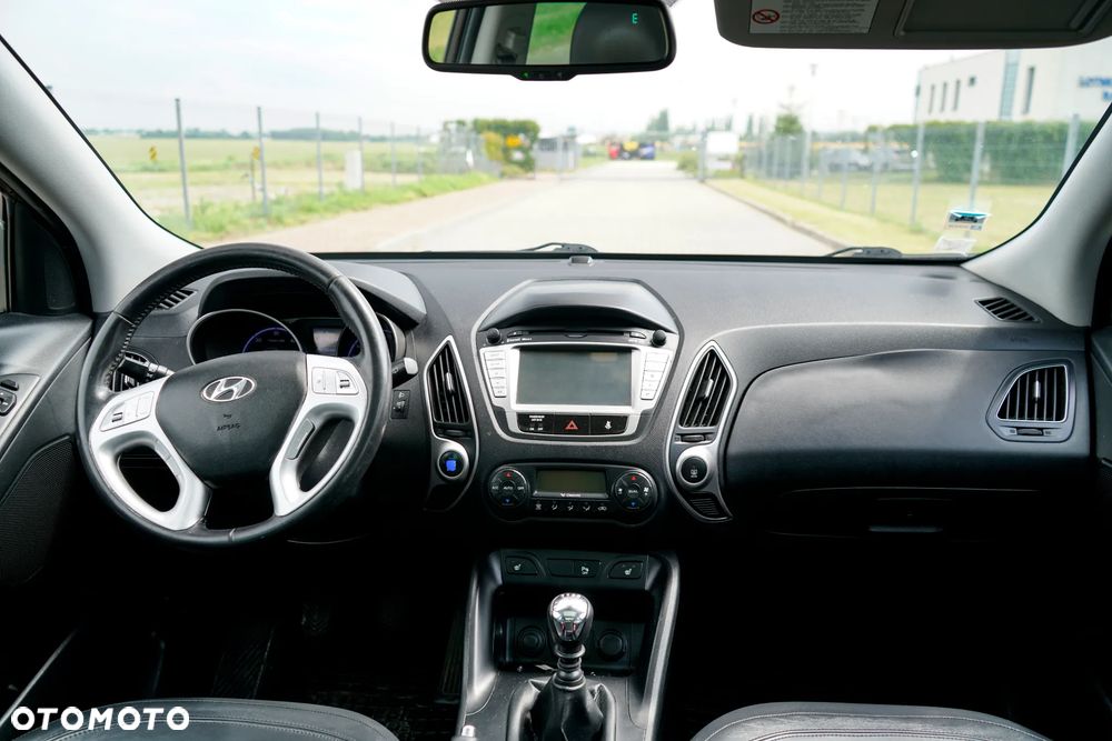 Hyundai ix35 2.0 CRDi Premium 2WD - 21