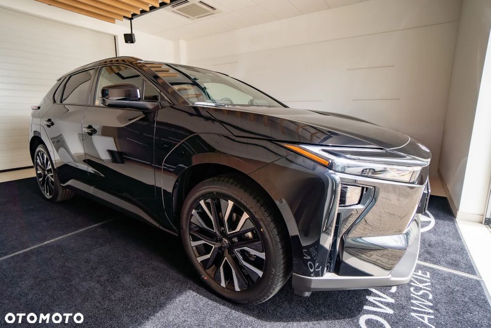 Toyota bZ4X 73.1kWh Executive - 9