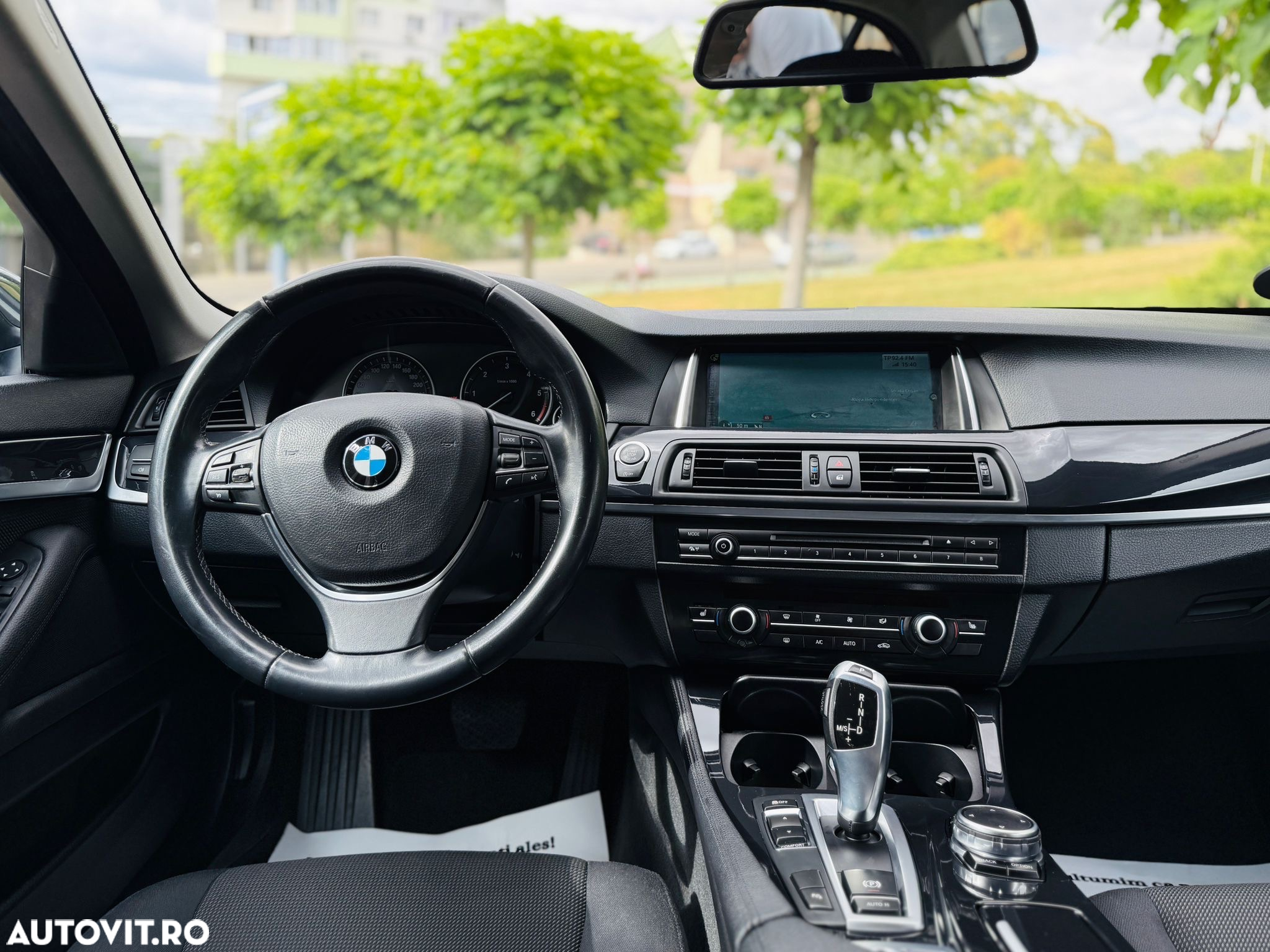BMW Seria 5 520d AT - 7
