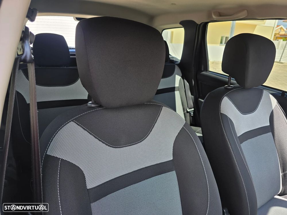 Dacia Duster dCi 110 FAP 4x2 Prestige - 21