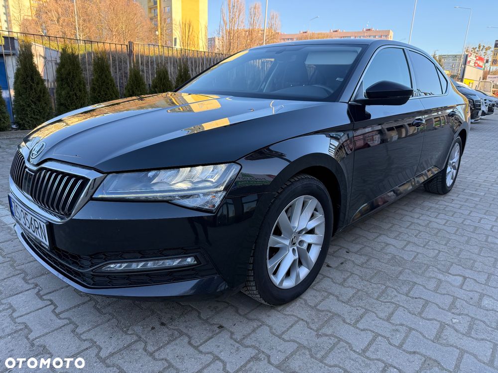Skoda Superb 2.0 TDI SCR 4x4 Ambition DSG - 3