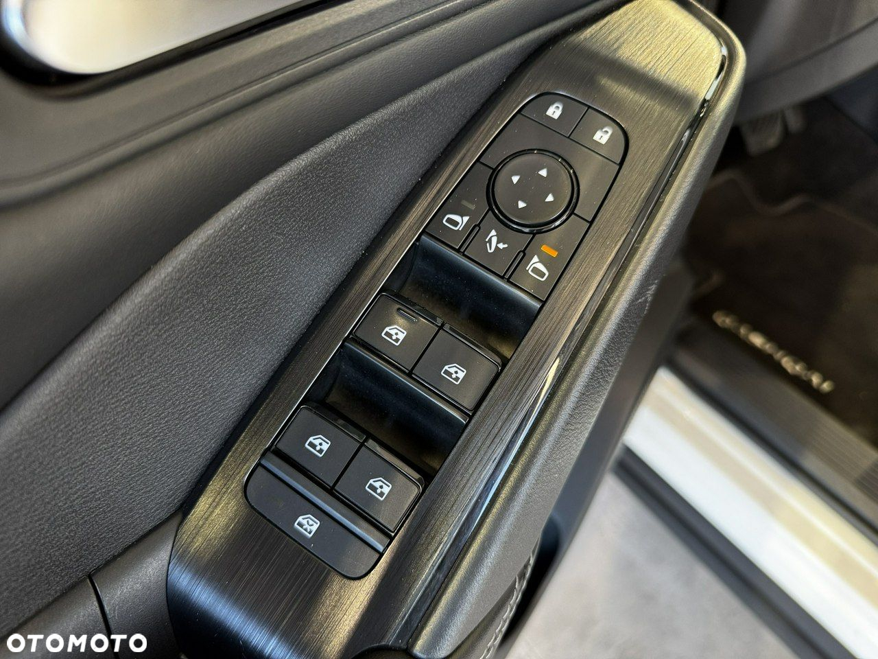 Nissan Qashqai - 24