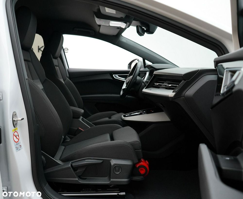 Audi Q4 e-tron - 27