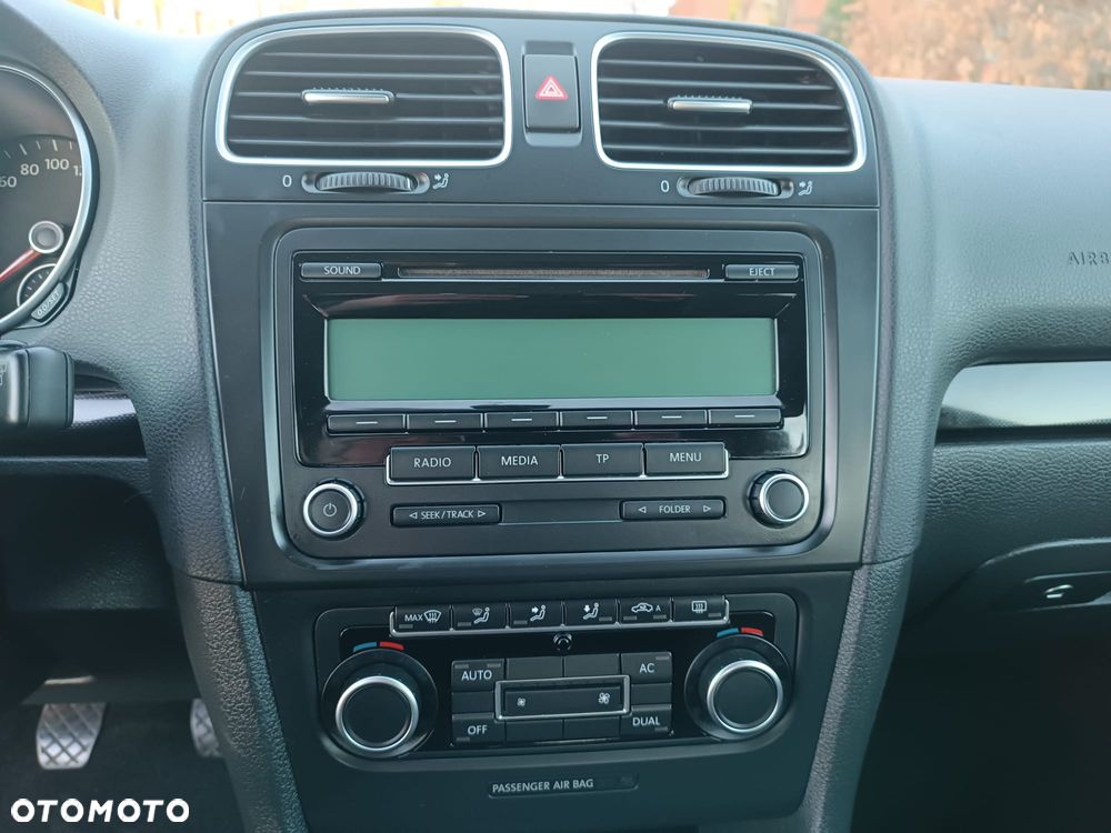 Volkswagen Golf 1.6 TDI DPF BlueMotion Technology Comfortline - 13