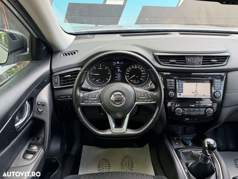 Nissan X-Trail 1.7 dCi N-Connecta - 10
