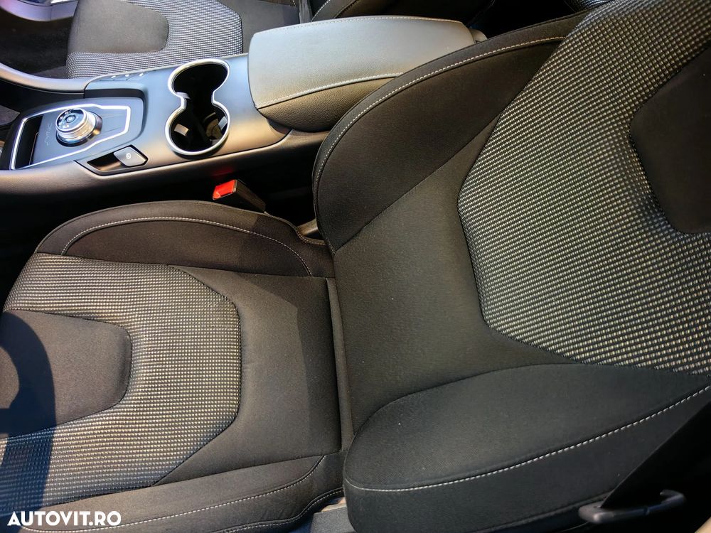Ford Mondeo 2.0 EcoBlue Aut. Titanium - 9