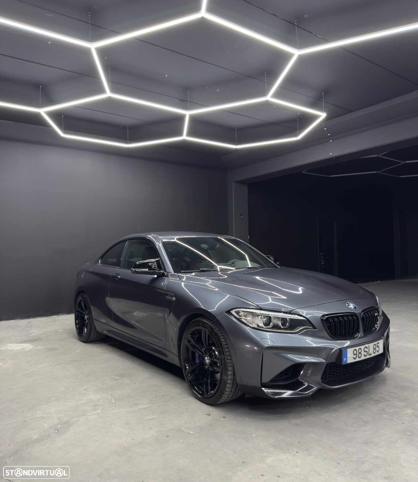 BMW M2 Auto - 2