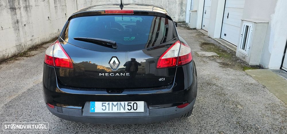 Renault Mégane 1.5 dCi Dynamique - 4