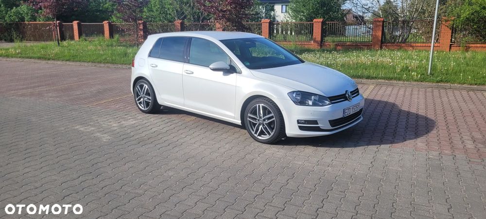 Volkswagen Golf - 3