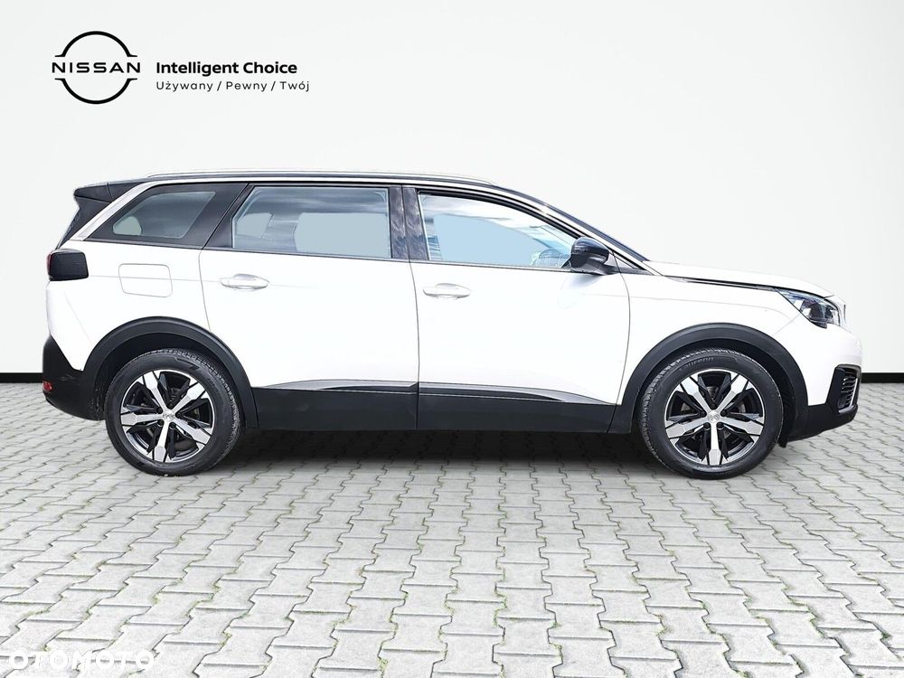 Peugeot 5008 - 5