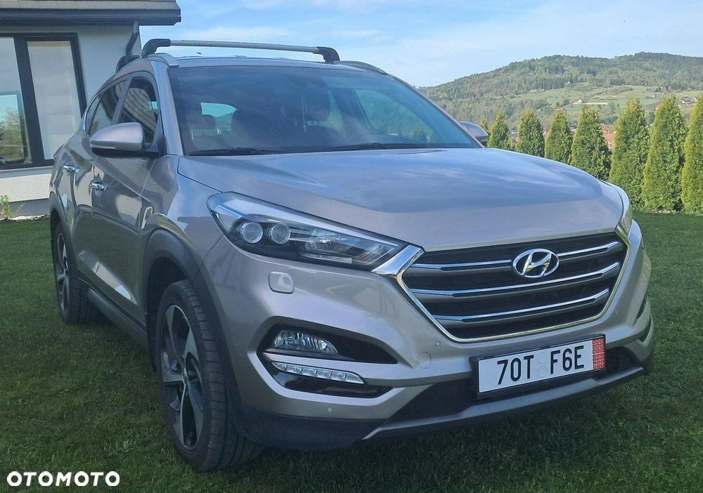 Hyundai Tucson - 2