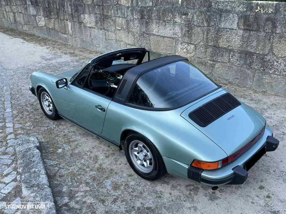 Porsche 911 Série G - 11