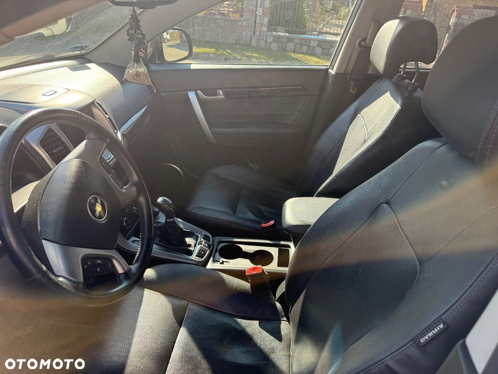 Chevrolet Captiva 2.2 D LT+ FWD - 4