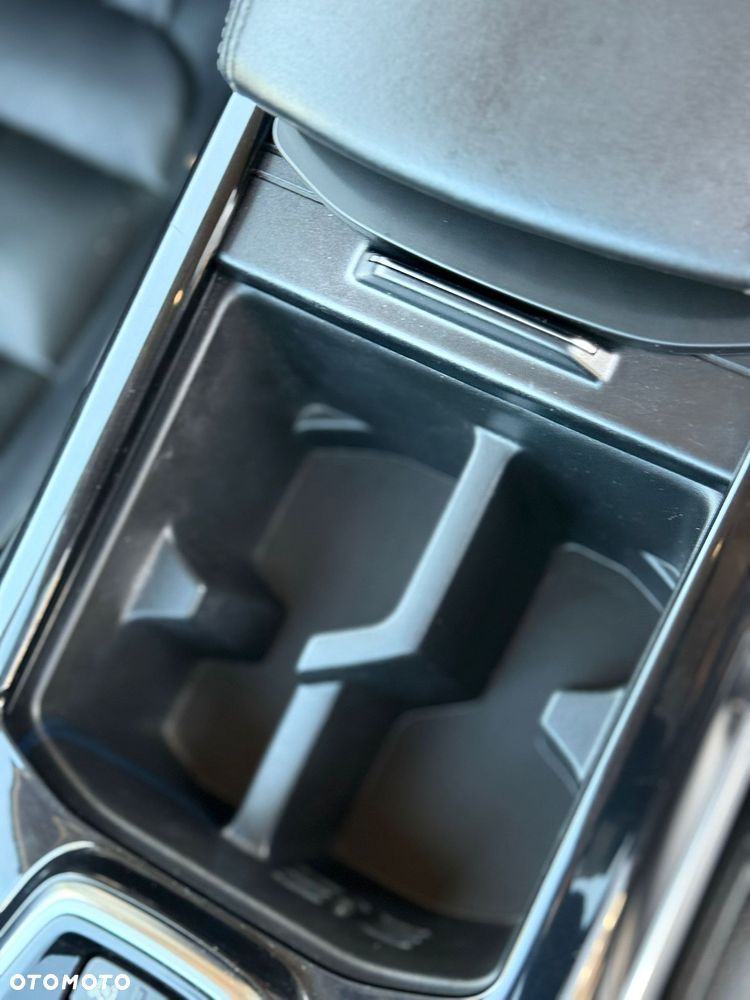 Renault Koleos 2.0 dCi Initiale Paris 4x4 X-Tronic - 15