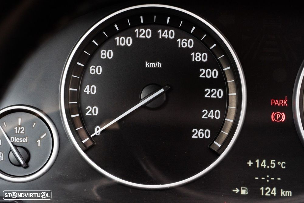 BMW 535 d xDrive Pack M Auto - 16