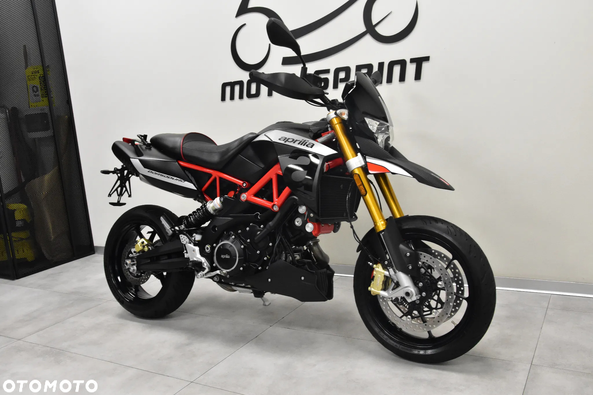 Aprilia Dorsoduro - 5