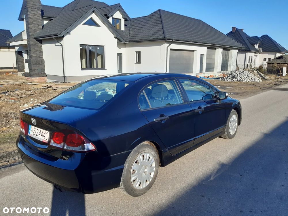 Honda Civic 1.8 Base - 13