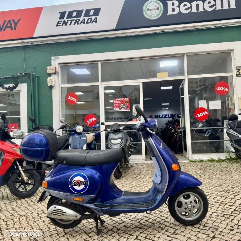 Piaggio Vespa 50 ETZ - 18