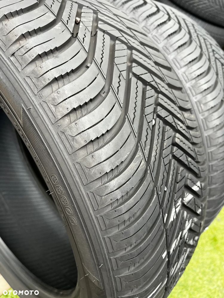 215/50R17 95W Hankook Kinergy 4s2 2x95% - 6