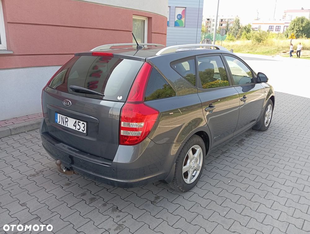 Kia Ceed Cee'd 1.6 Comfort - 4