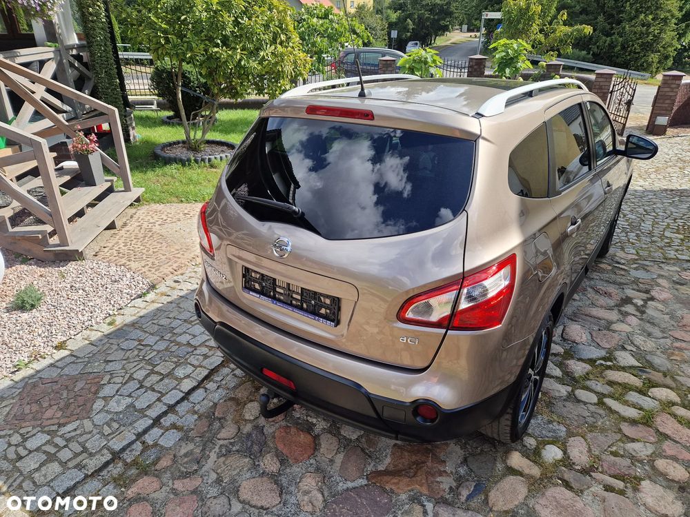 Nissan Qashqai+2 2.0 dCi 4x4 Tekna - 31