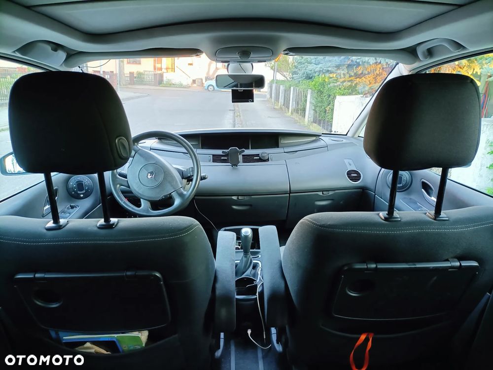 Renault Espace 2.0T Impulsion - 5