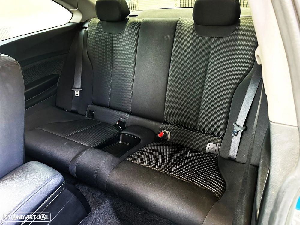 BMW 220 d Coupe - 15