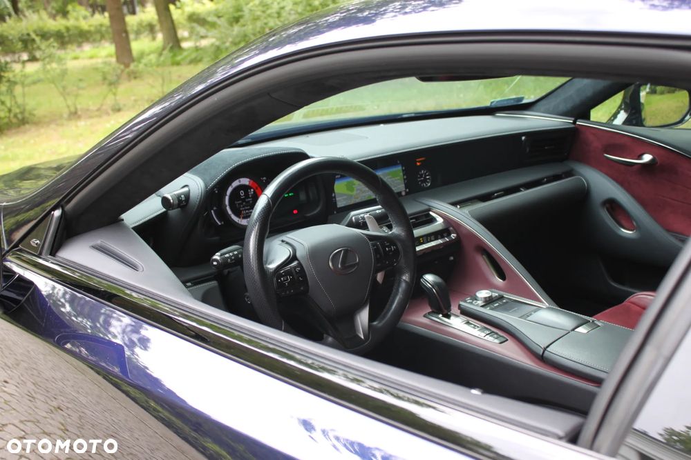 Lexus LC 500 Superturismo - 17