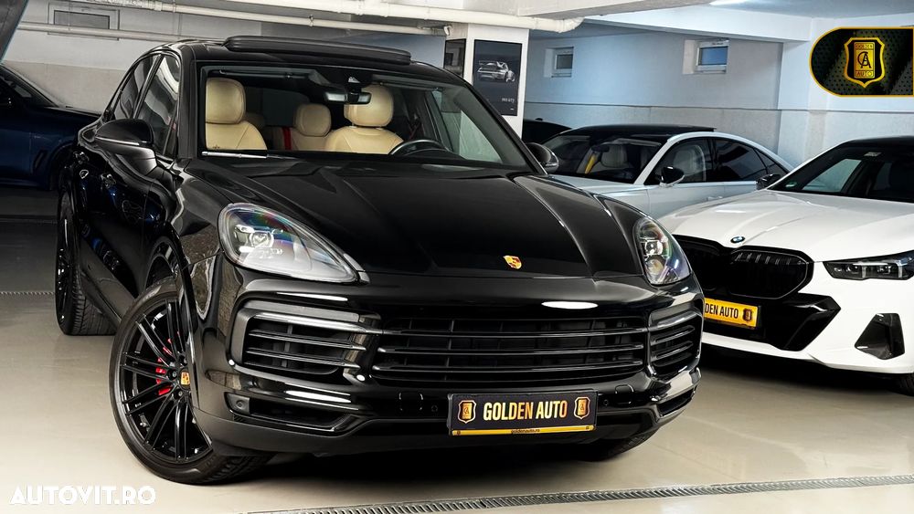 Porsche Cayenne - 2
