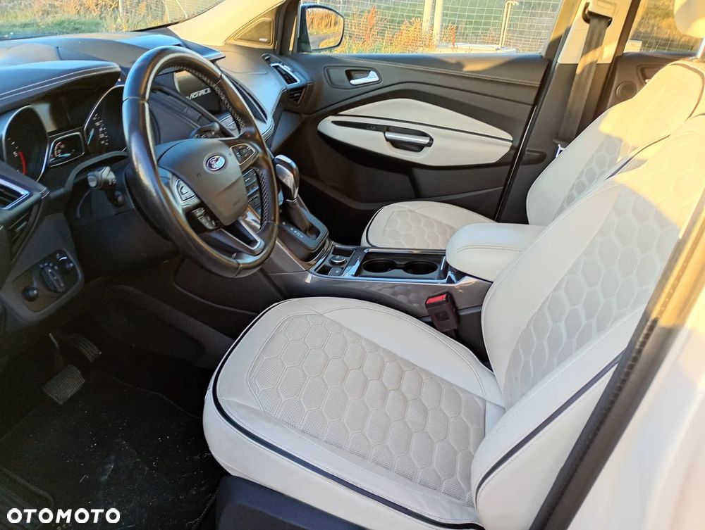 Ford Kuga Vignale 2.0 TDCi AWD - 8