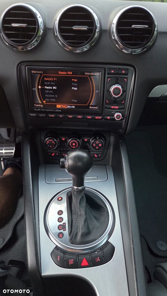 Audi TT Coupé 3.2 quattro DSG - 3