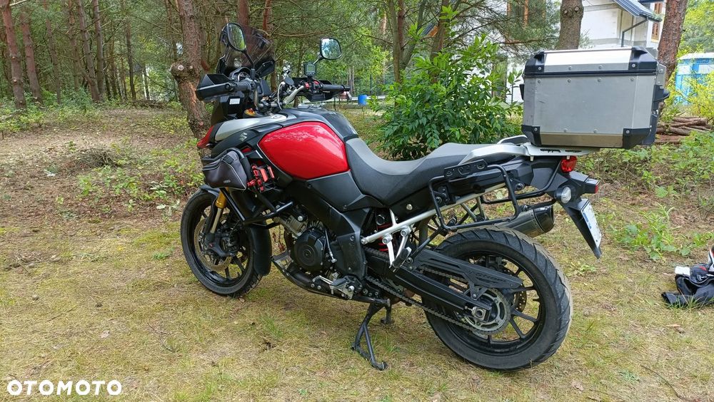 Suzuki V-STROM - 12