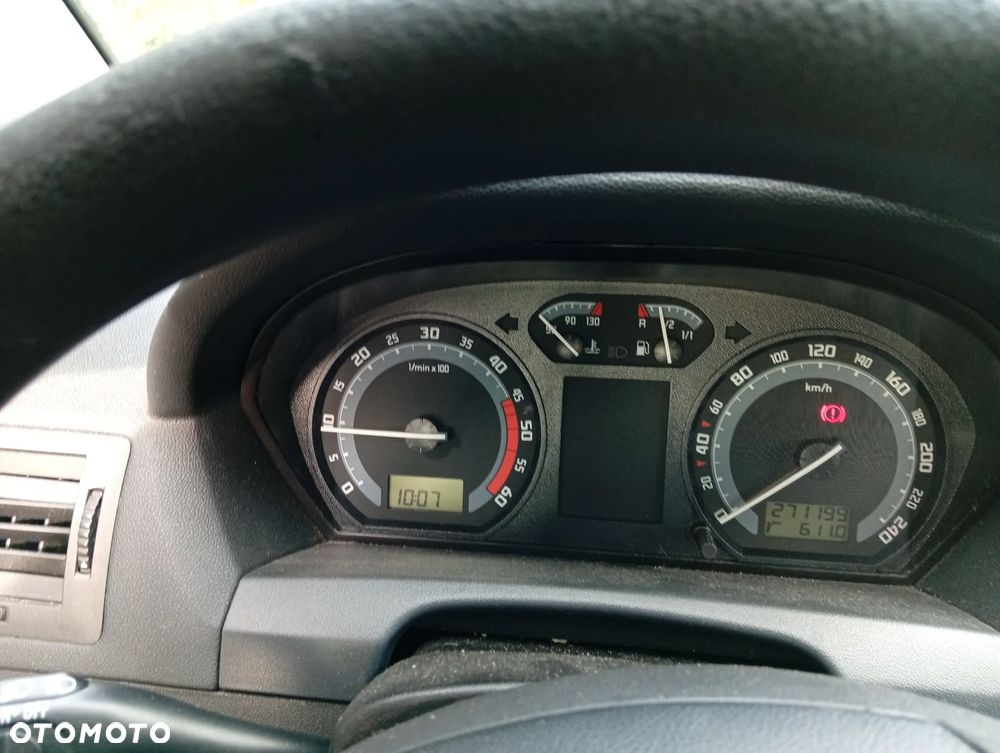 Skoda Fabia - 5