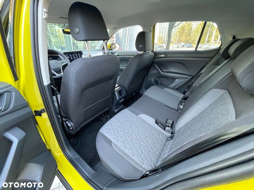 Volkswagen T-Cross - 25