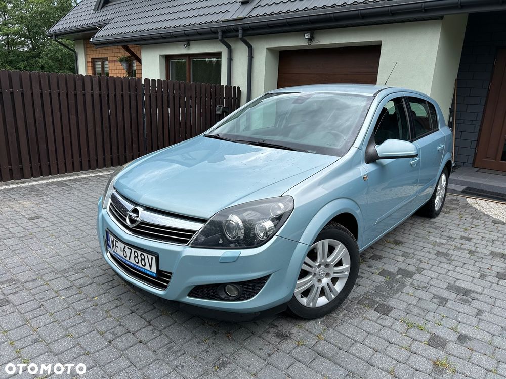 Opel Astra - 1