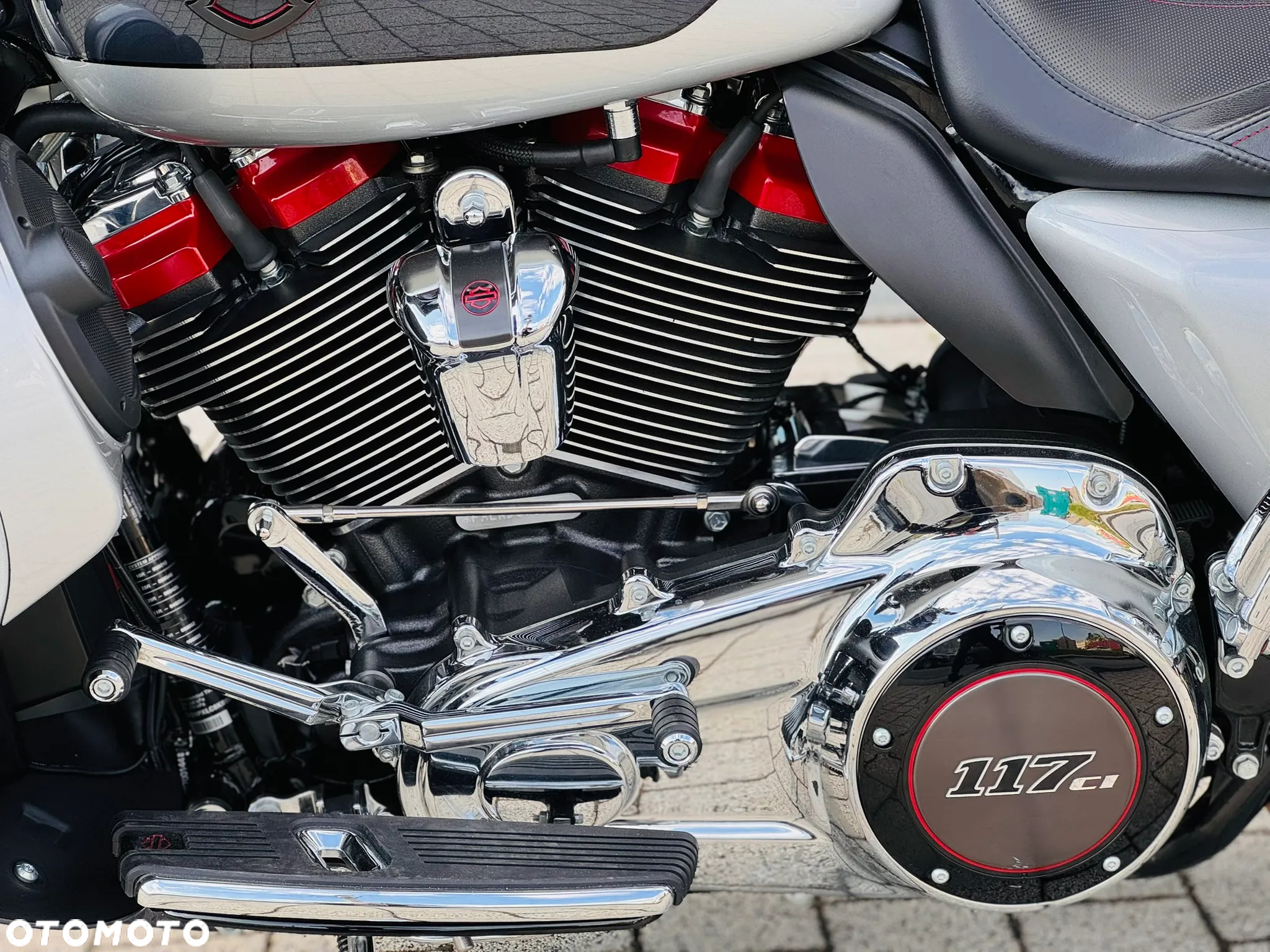 Harley-Davidson Touring Street Glide - 23
