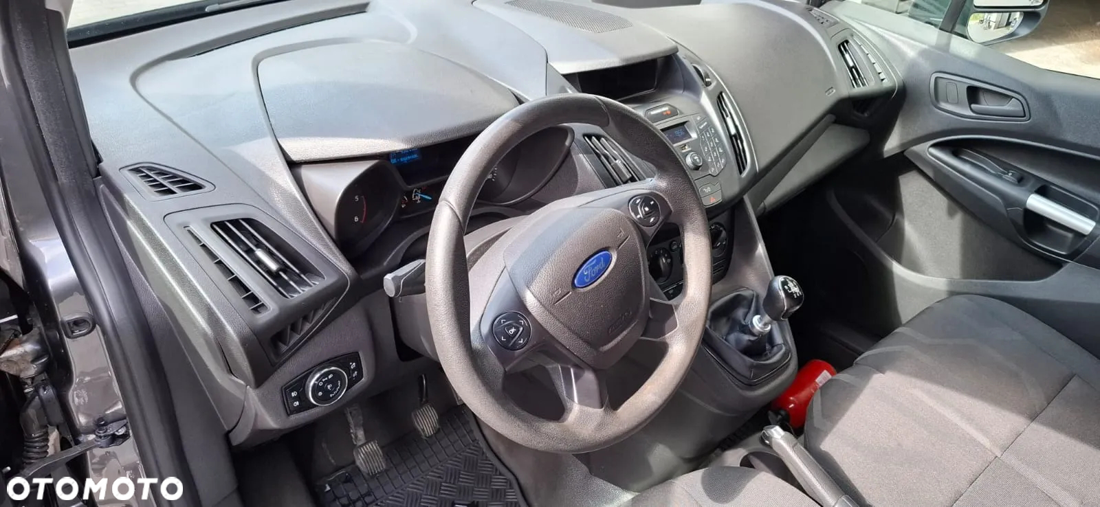 Ford CONNECT - 11