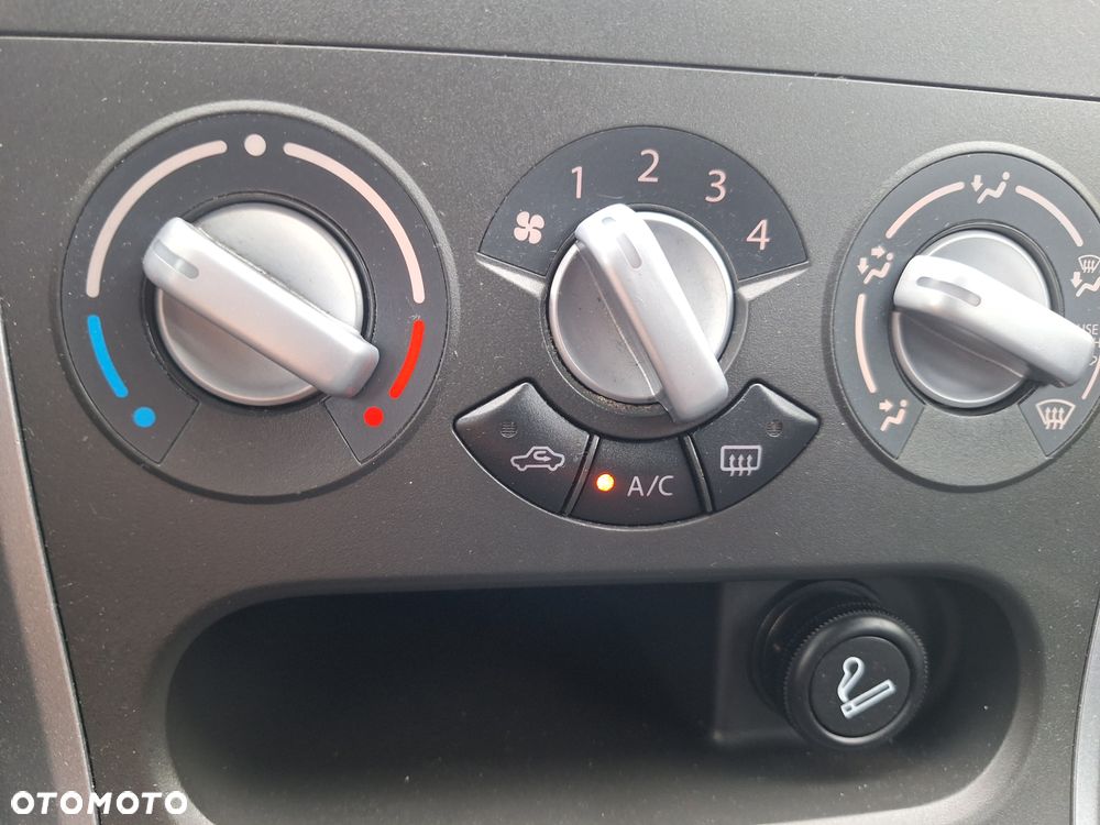 Suzuki Splash 1.2 Club - 14