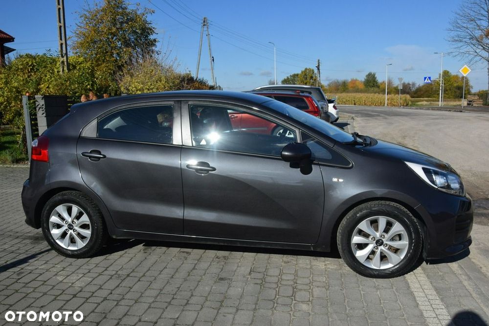Kia Rio 1.2 Attract - 7