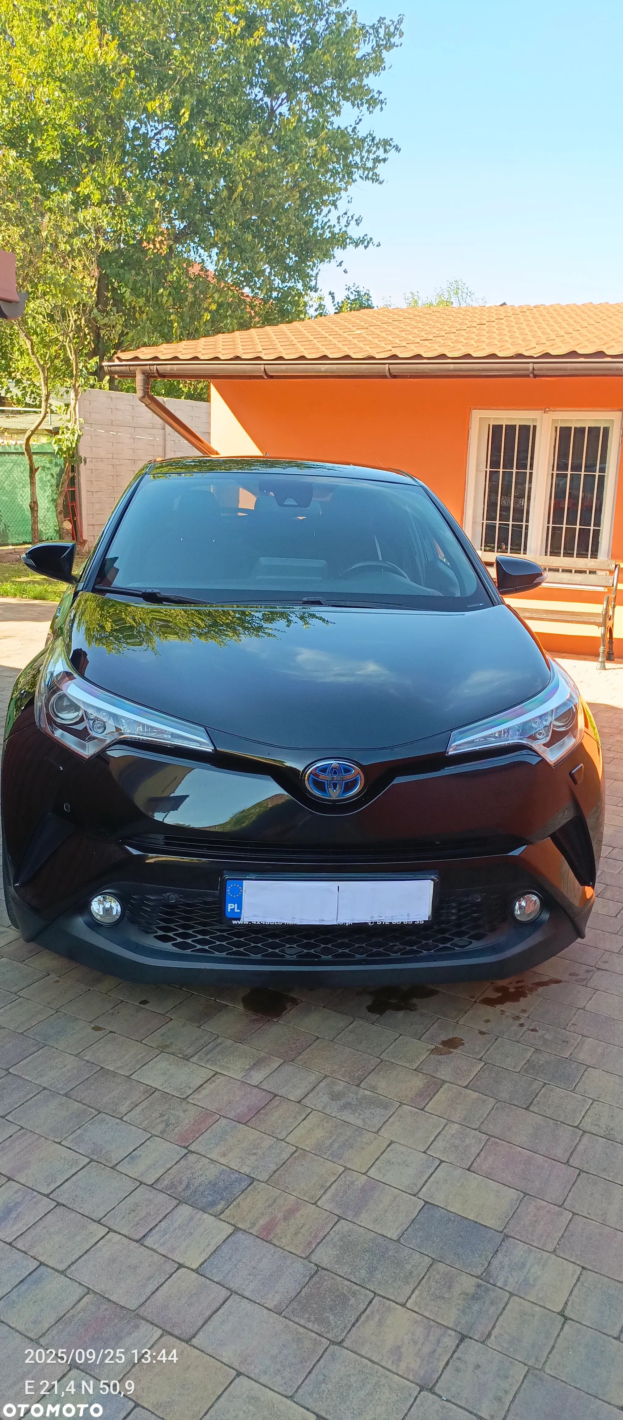 Toyota C-HR 1.8 Hybrid Premium - 1