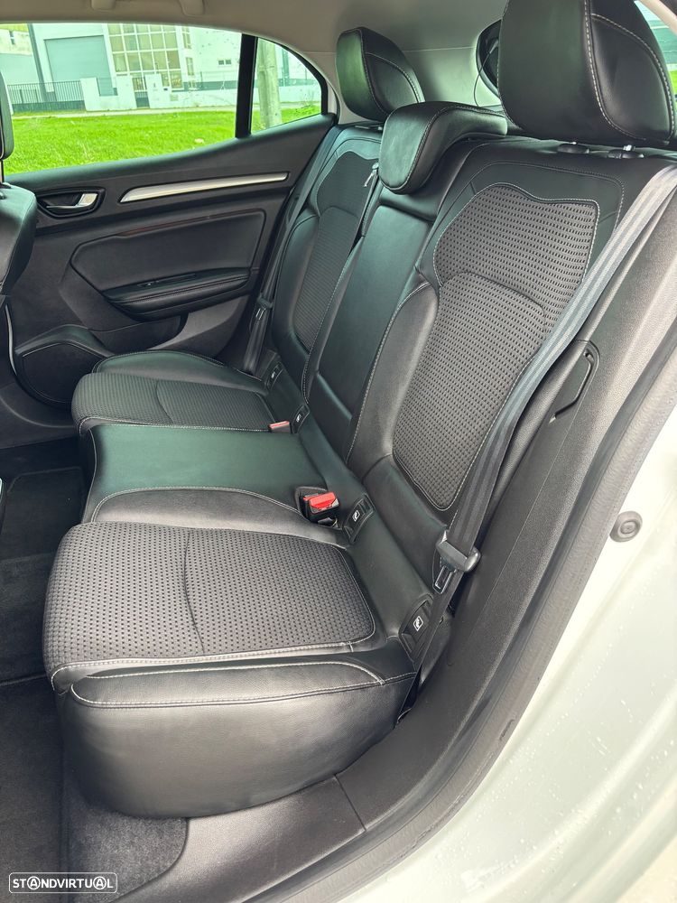 Renault Mégane TCe 140 GPF BOSE EDITION - 30