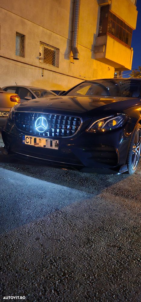 Mercedes-Benz E 220 d Aut. - 30