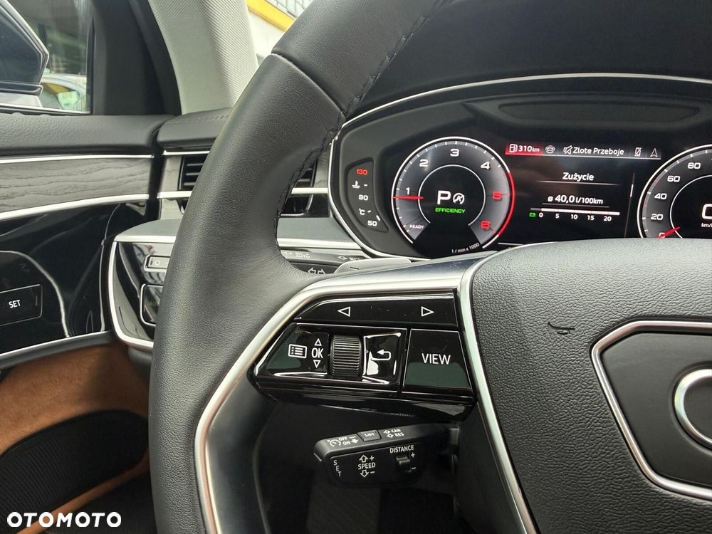 Audi A8 - 14