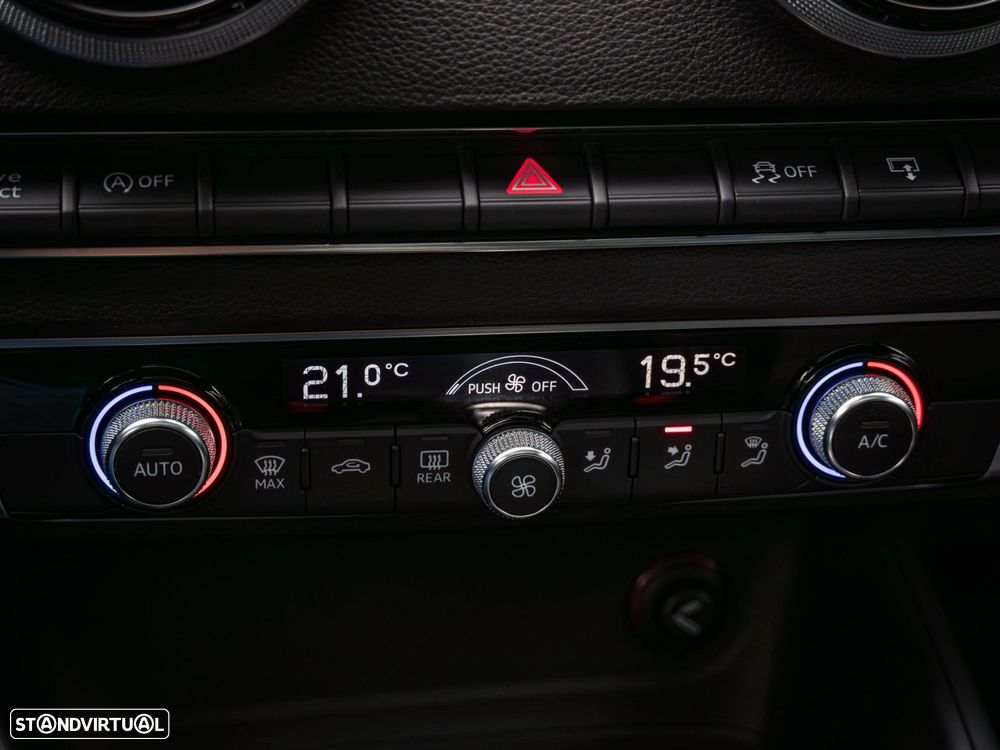 Audi A3 Sportback 2.0 TDI S-line S tronic - 19