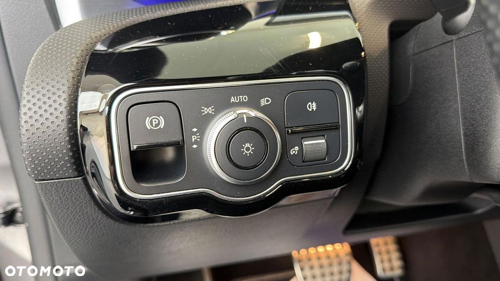 Mercedes-Benz CLA 220 d 4-Matic AMG Line 8G-DCT - 27