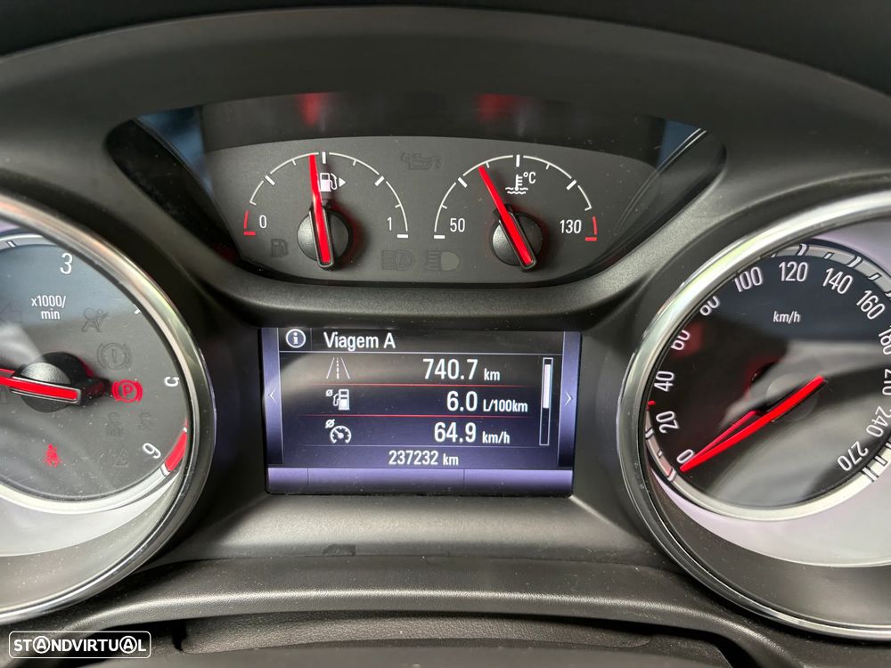 Opel Insignia Sports Tourer 1.6 CDTi Selective - 17