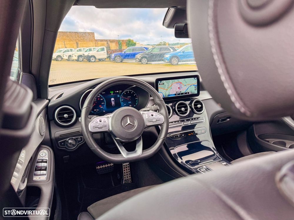 Mercedes-Benz GLC 300 de Coupe 4Matic 9G-TRONIC AMG Line - 25