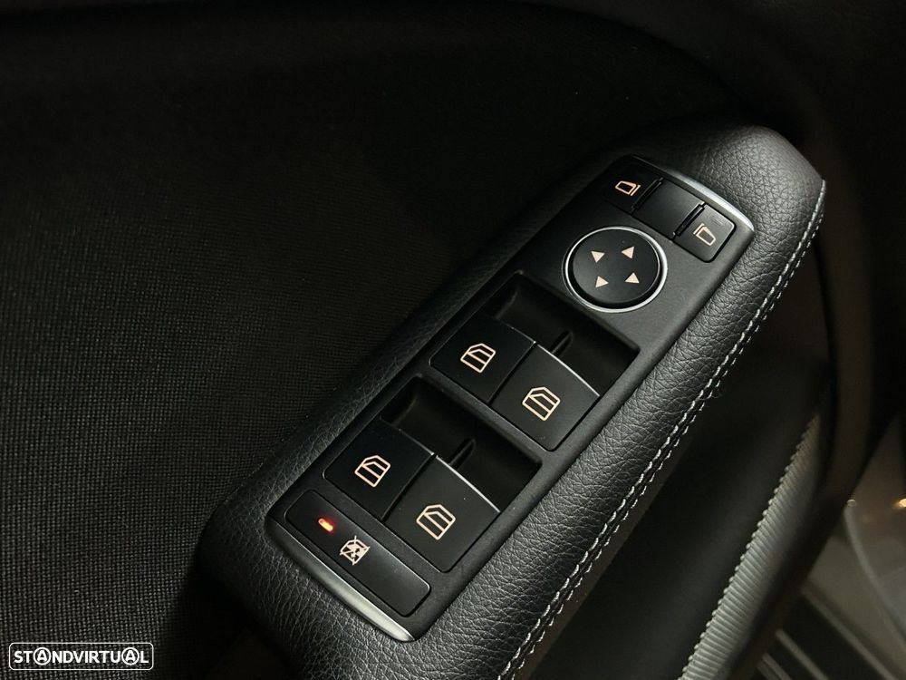 Mercedes-Benz B 180 CDI Urban - 37